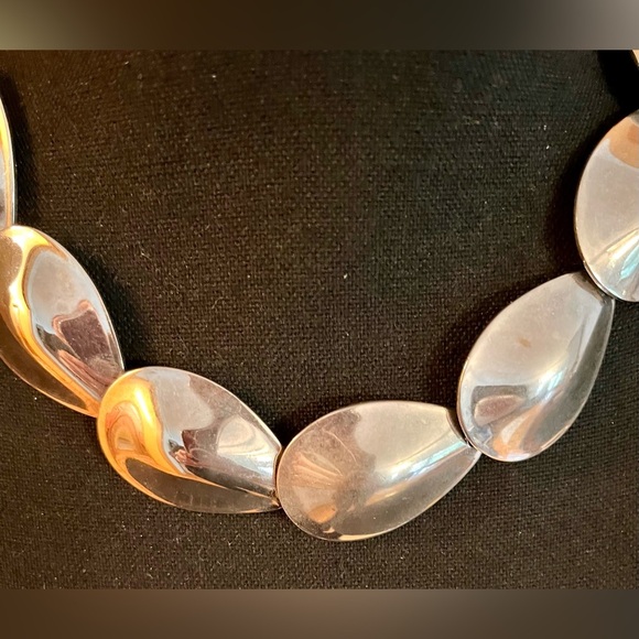 Bold Silver Teardrop Statement Necklace Bohemian Boho Chic Rare Geometric Oval - Picture 6 of 15